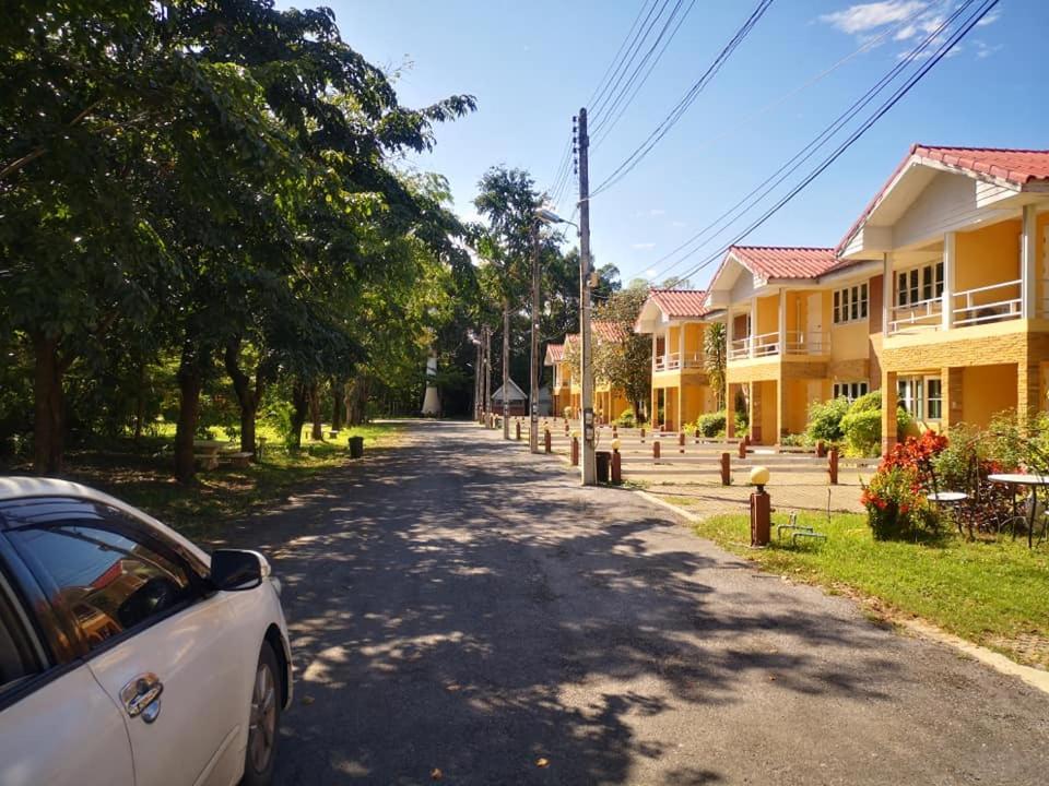 Family Resort Khao Yai Mu Si Exterior photo